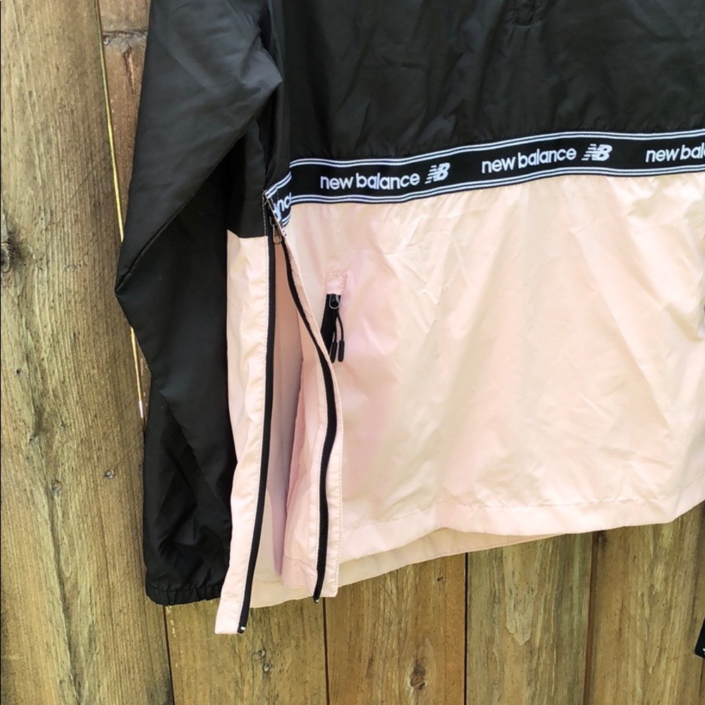 New Balance women’s pullover windbreaker size :XL - Picture 3 of 13